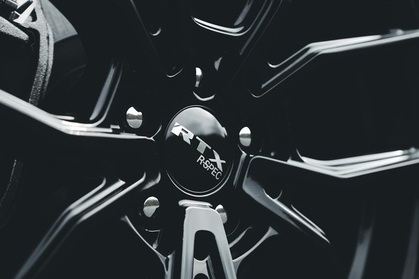 Guide Ultime pour l'Entretien de Votre Voiture : Conseils et Astuces Indispensables